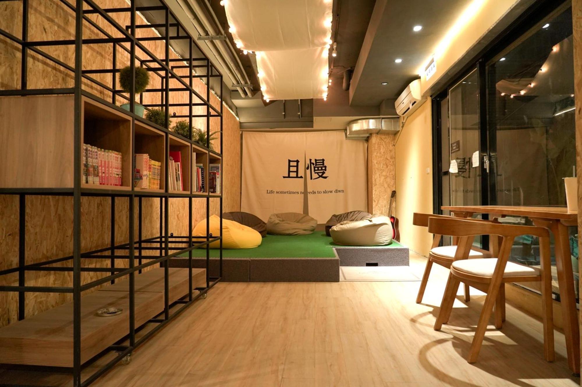 Meeting Mates Hostel 台北市 エクステリア 写真
